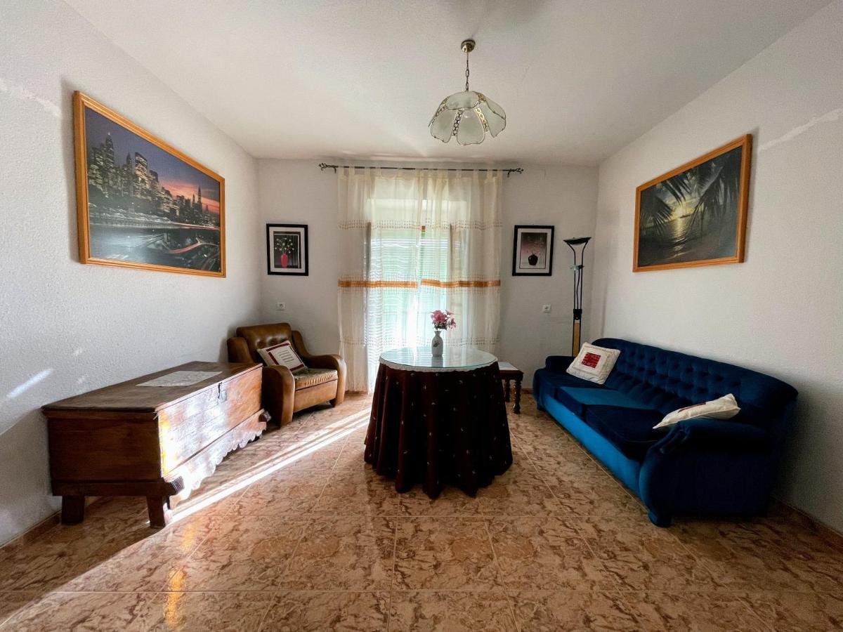 La Trilla Villa Cacin Dış mekan fotoğraf